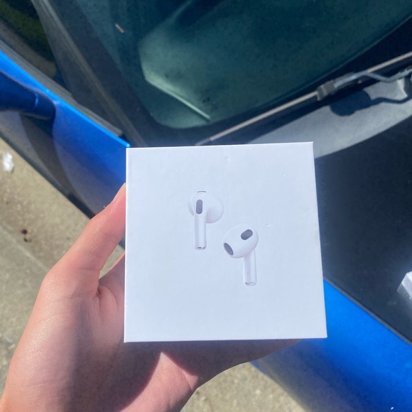 Apple AirPods gen 3